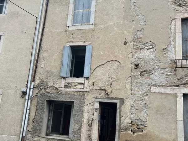 Maison Vente Riols 4p 57m² 23000€