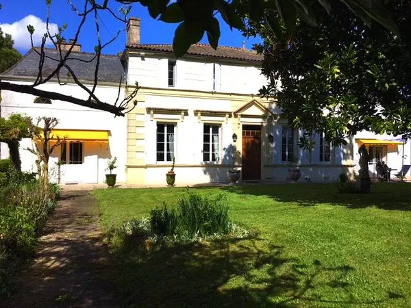 Maison 16 pièces 507 m² 