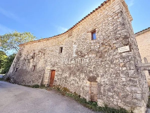 Maison 2 pièces 75 m²