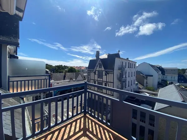 DUPLEX AU COEUR DE LA BAULE 