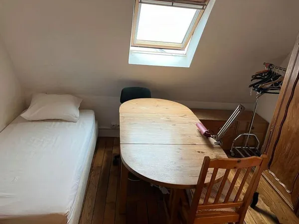 Chambre Paris 17 - 13m2 meublée 