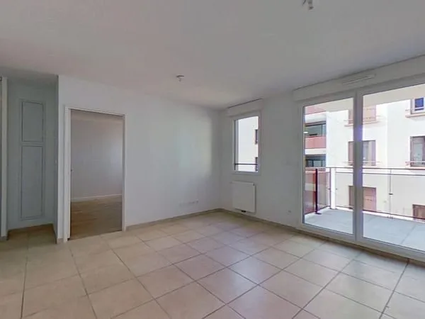 1 rue Charles Perrault Villeurbanne 69100 - T2 Non meublé - 717 €CC
