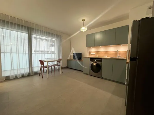 Appartement 1 pièce 28 m²
