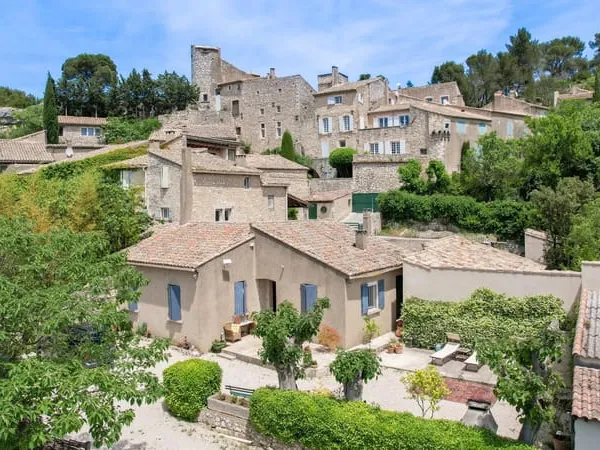 Maison 3 pièces 138 m²