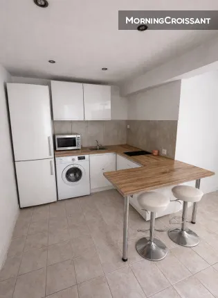 Studio meublé - Centre Oyonnax