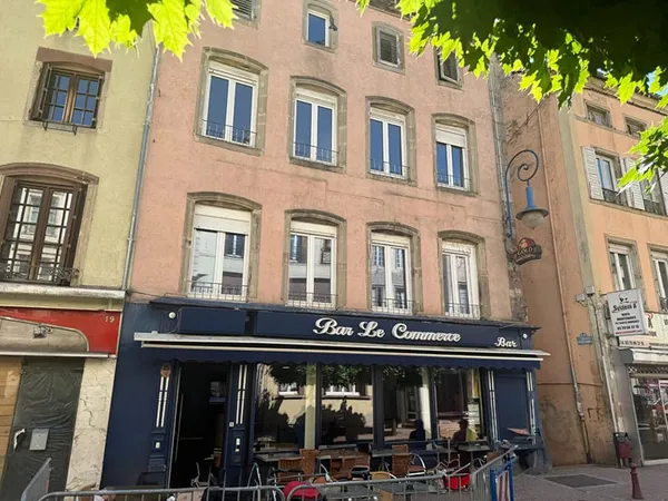 Hôtel 7 pièces 234 m²