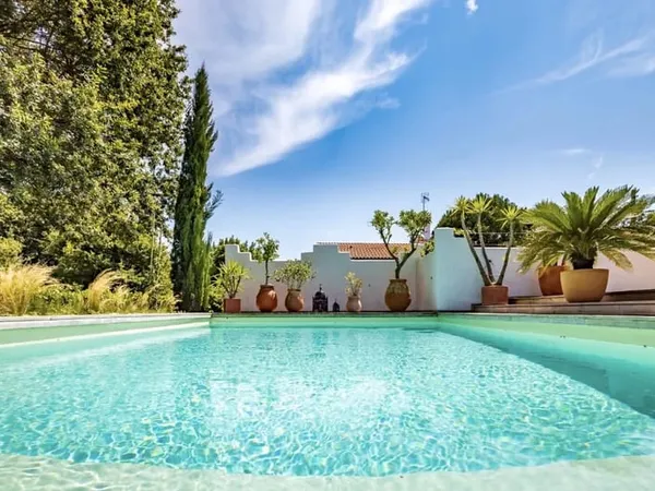 Maison à vendre Biarritz, 4 chambres, piscine, verdure 