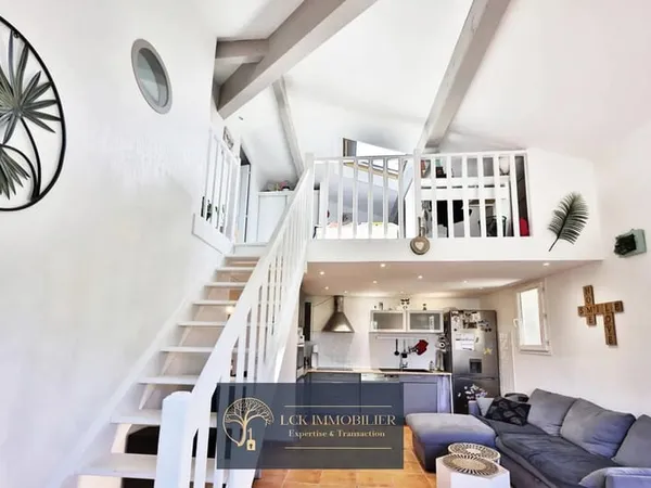 Secteur Golfs de Roquebrune - Maison avec jardin de type 4 avec 