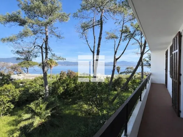 Maison Vente Albitreccia 7p 165m² 2438000€