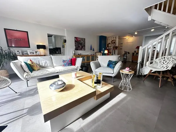 Maison 5 pièces 142 m²
