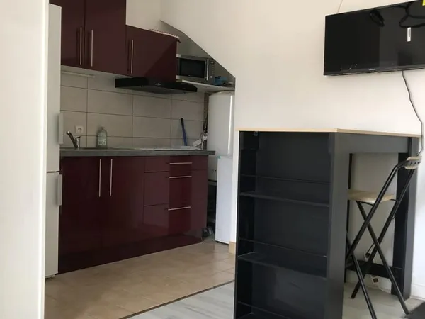 Studio 1 pièce 17 m²
