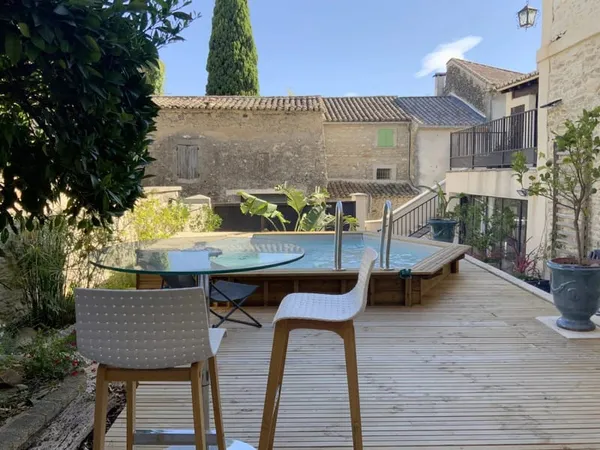 Maison 7 pièces 300 m² 