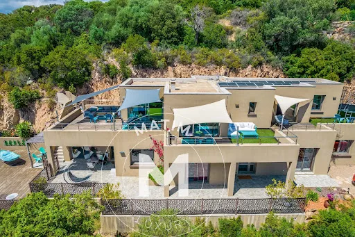 Maison 6 pièces 200 m² 