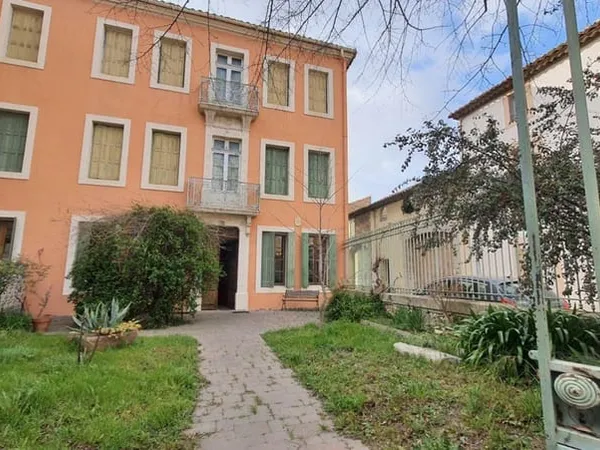 Maison et villa de prestige Vente Montredon-des-Corbières 10p 300m² 655000€