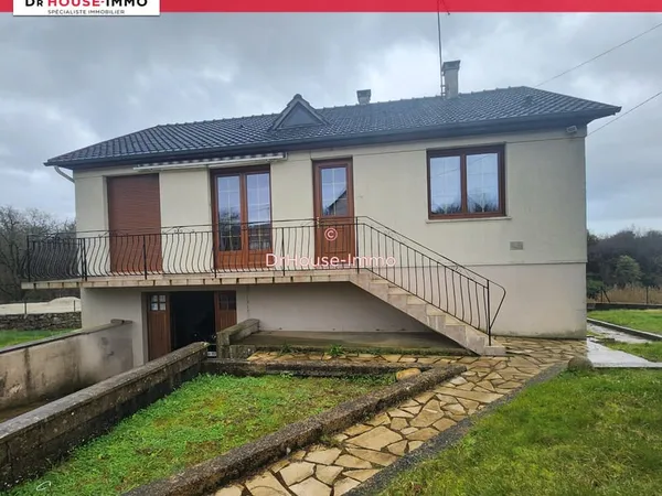 Maison de 73 m² avec 3 chambres sur un terrain de 2 300 m² 