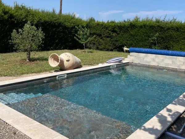 Maison 5 pièce(s) 130 m2 avec piscine proche des écoles 