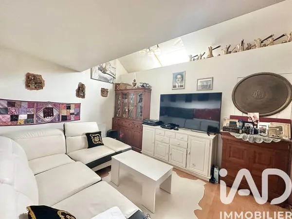 Maison avec appartements 418 m² 