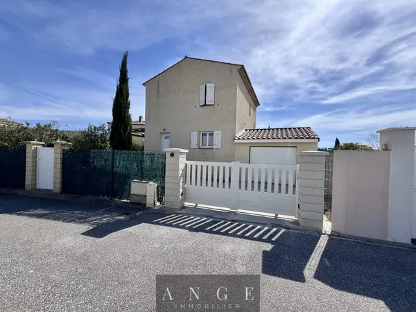 MAISON RECENTE T4 AVEC GARAGE ET PISCINE