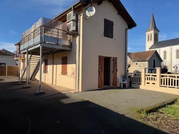 DEUX LOGEMNTS EN PARFAIT ETAT 