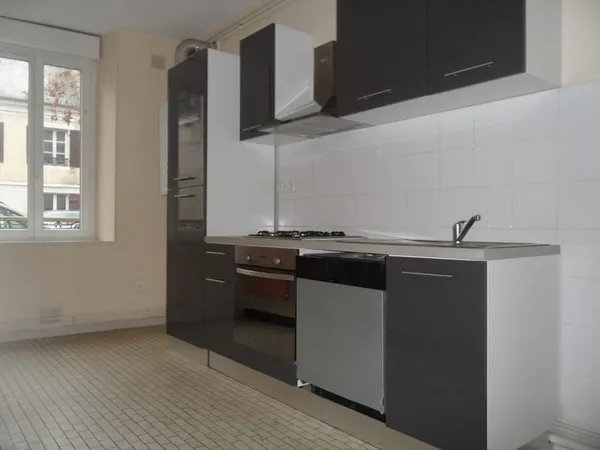 A LOUER - Quartier Marx Dormoy - T3 de 70.45m2 en RDC 