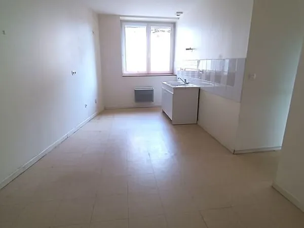 F3 bis - 79.72m ²