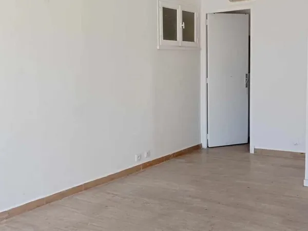 Local commercial