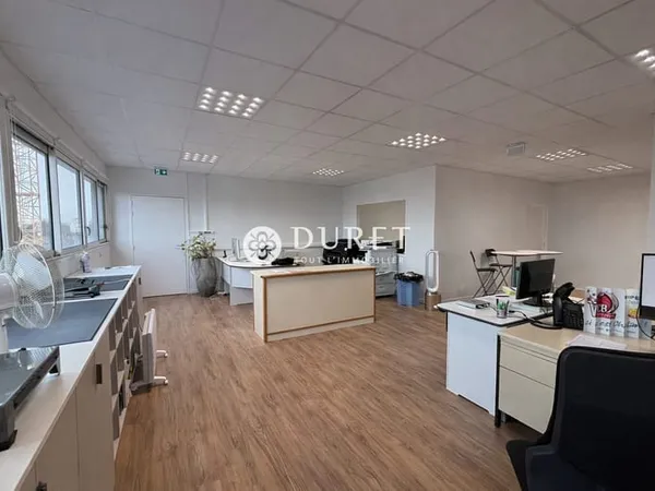 Bureaux 70 m²