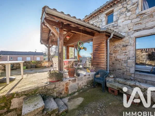 Maison 4 pièces 131 m²