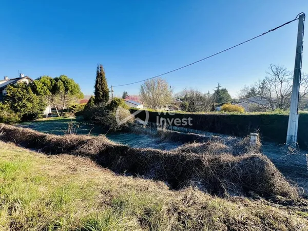 Terrain 485 m²