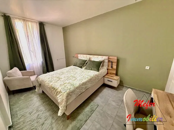 Local commercial 396 m²
