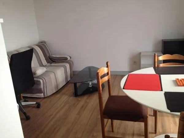 Appartement 2 pièces 27m² + parking