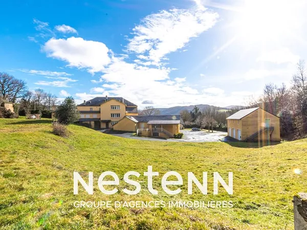 Local commercial 40 pièces 2489 m²
