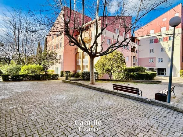 Opportunité Rare : T4 de 88 m2 en Viager Libre Aix-en-Provence Ouest