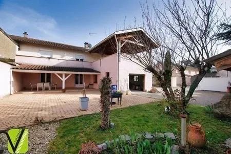 Maison - 194m ²