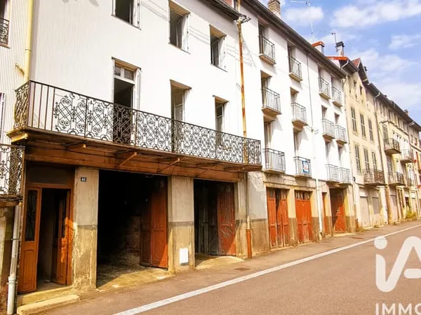 Maison avec appartements 432 m²