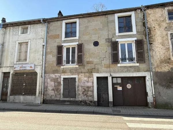 Maison Vente Bourbonne-les-Bains   29500€