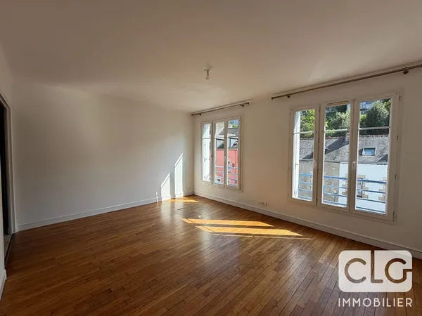 Appartement de type 4 pièces - rue Le Dean à QUIMPER