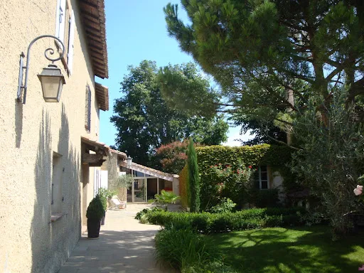 Maison 8 pièces 270 m²