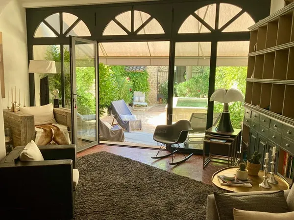 Maison 7 pièces 160 m²