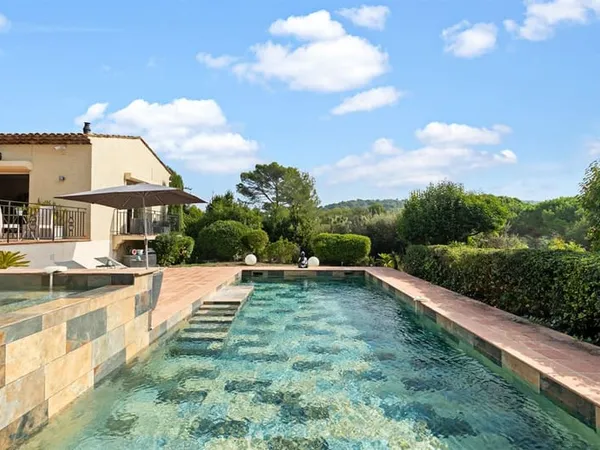 Maison 4 pièces 181 m²