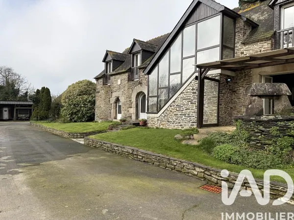 Maison 8 pièces 182 m²