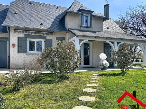 MAISON À SAINTE-FÉRÉOLE