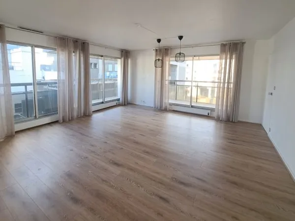 Appartement 4 pièces 77 m²
