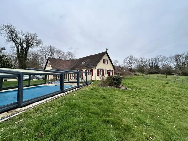 Maison 6 pièces 195 m²
