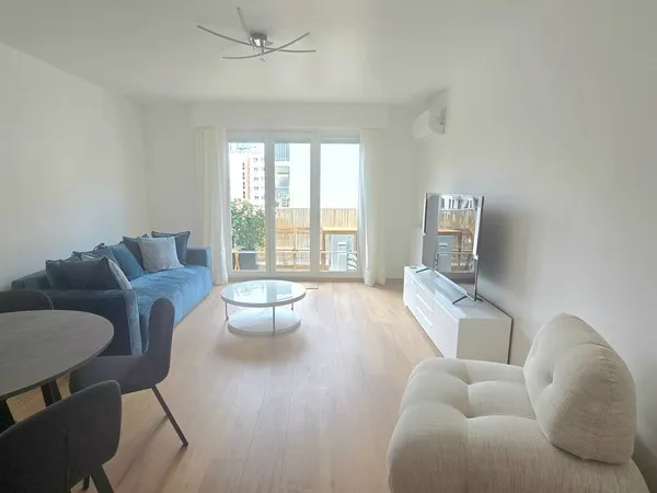Appartement à louer 3 pièces PARIS 15EME ARRONDISSEMENT (75)