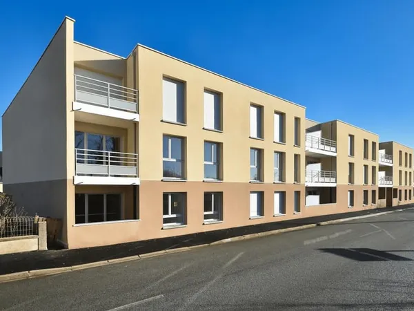 MONTREUIL-BELLAY - LOCATION APPT TYPE 3