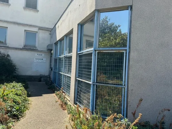 Bureau - Gentilly - 72m²