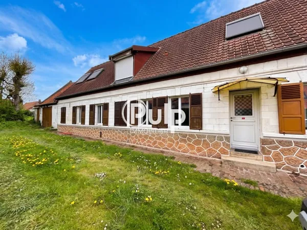 BELLE MAISON A LOUER SITUEE A RIVIERE