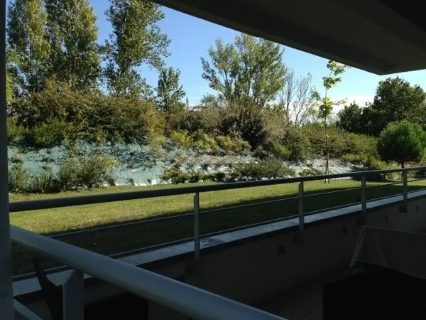 À louer - Appartement T3 de 67 m² avec terrasse - Saint-Jean