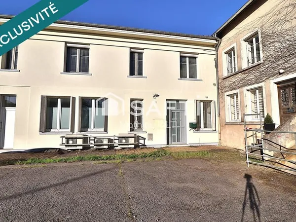Bureaux 7 pièces 151 m²